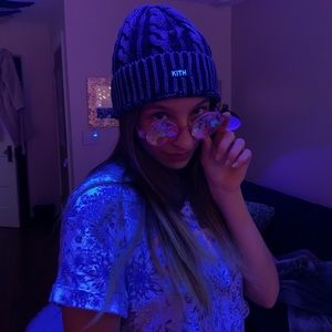 Meet your Posher, Claudia